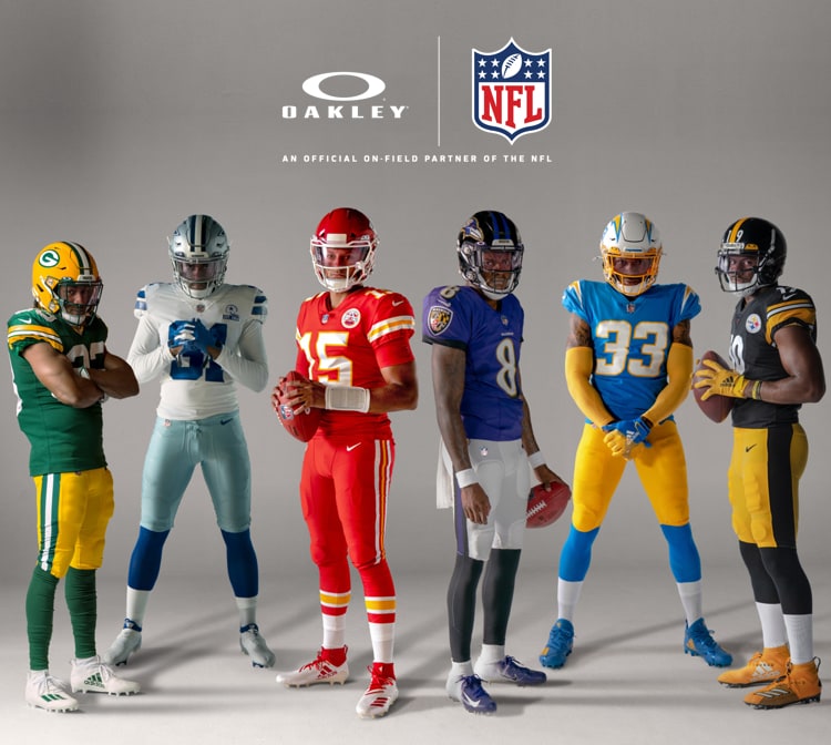 Oakley x American Football Championship | Sunglass Hut