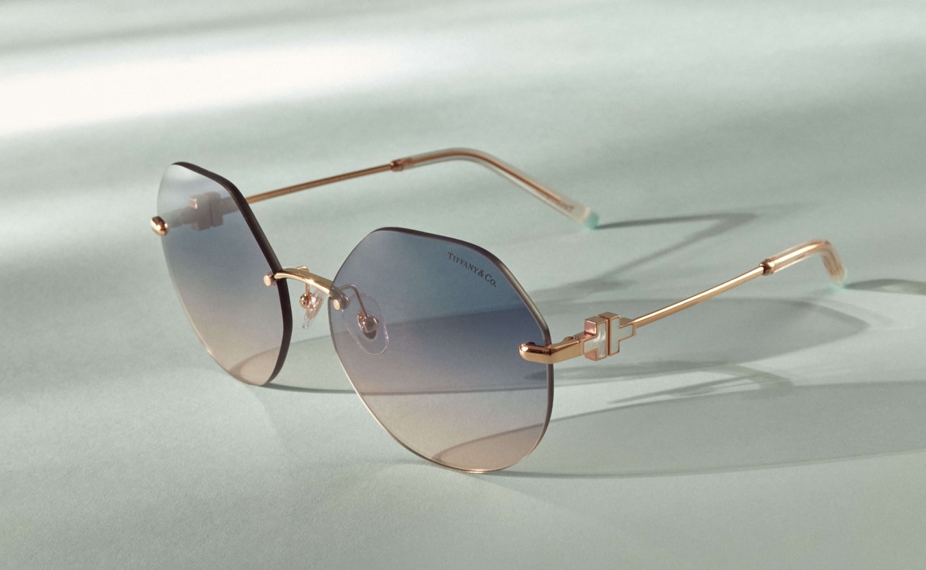 Oakley Frogskins XS Sunglasses - Valentino Rossi Sig. Series - Pol Bla –  Motoland NZ