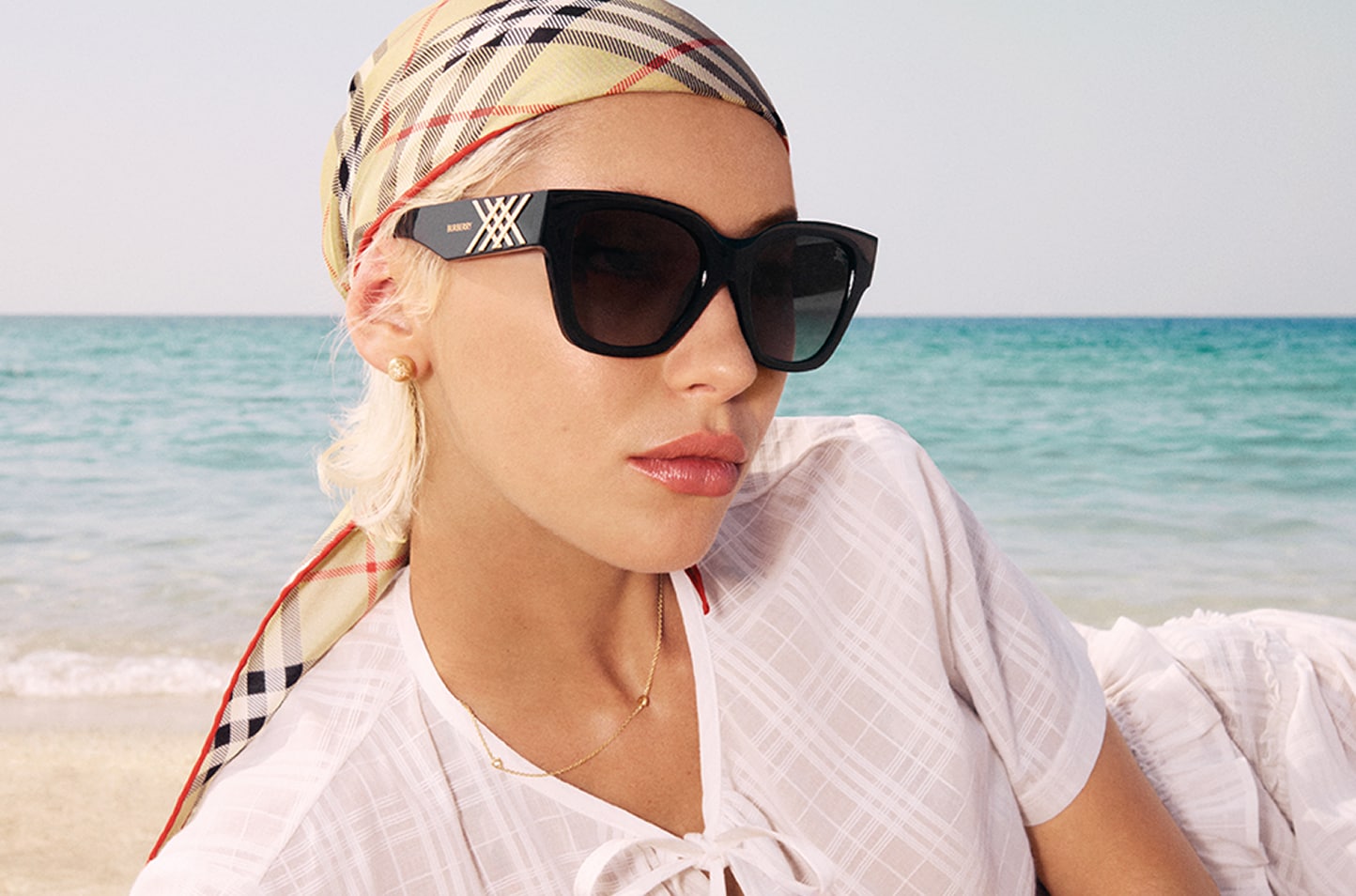Burberry Sunglasses for Women & Men | Sunglass Hut®