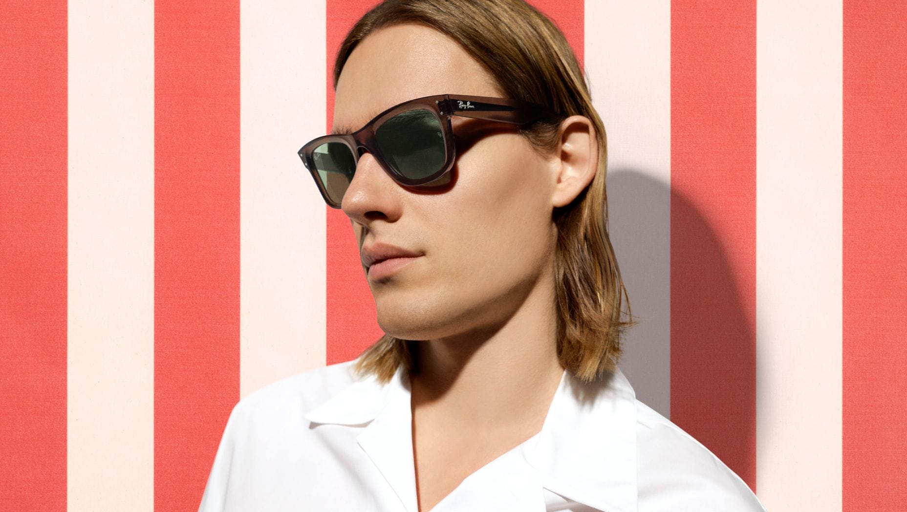 Ray-Ban RBR0502S Wayfarer Reverse S (50 - 22) com Lentes Verde e