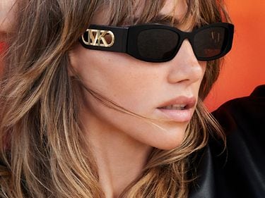Michael Kors-Here comes the sun. Suki Waterhouse for Michael Kors eyewear.