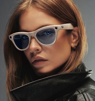 AI Glasses: Now with live translations