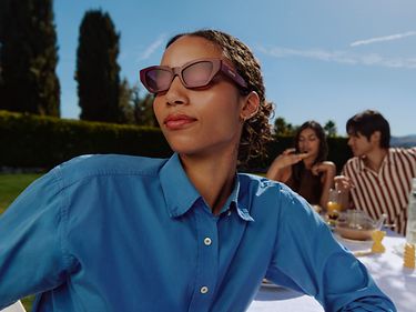 Gafas de sol para ella-Encuentra estilos para cada aventura este verano.