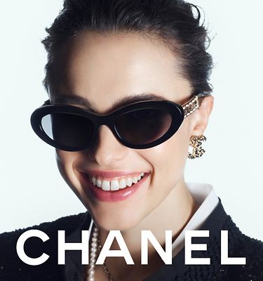 CHANEL Eyewear Kollection Frühjahr-Sommer 2025-Ob minimalistisch oder komplex interpretieren die Fassungen der CHANEL Eyewear-Kollektion Frühjahr-Sommer 2025 die emblematischen Codes des Hauses. 