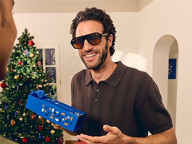 Shades for him-Give them the frame that captures their glow.