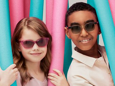 Kinderzonnebrillen-Shop zonnebrillen waar ze graag mee gezien worden!