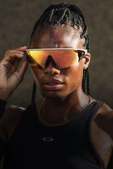 Oakley Meta-New colors. Same Athletic Intelligence.