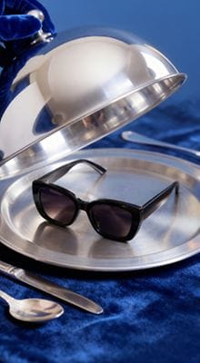 Merci de vous être inscrit!-Vous venez de débloquer un rabais de 25%* sur les lunettes de soleil, réservé aux membres. Profitez-en! *Des exceptions et les modalités s'appliquent. 