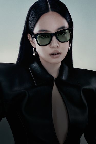 Ray-Ban Meta-Nouveaux coloris. Style iconique. Associez-les dans l'idéal avec des verres Transitions®.