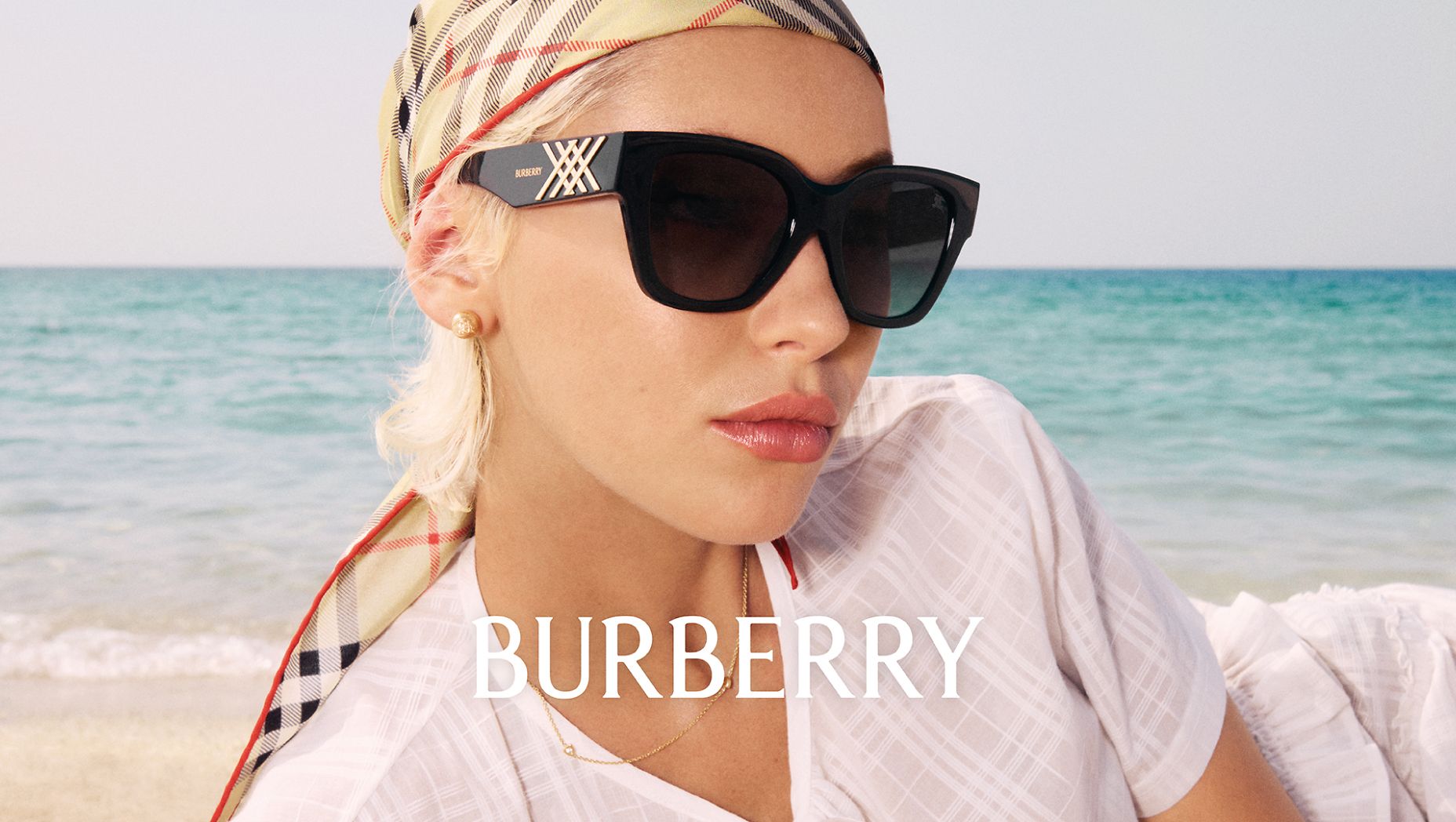 美品　BURBERRY BLACK LABEL super100 Burberry BE4489U L (53 - 19) with Grey lenses and Black frame