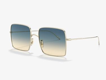 Style squared -Get the '70's look with a square Oliver Peoples style featuring retro gradient lenses.